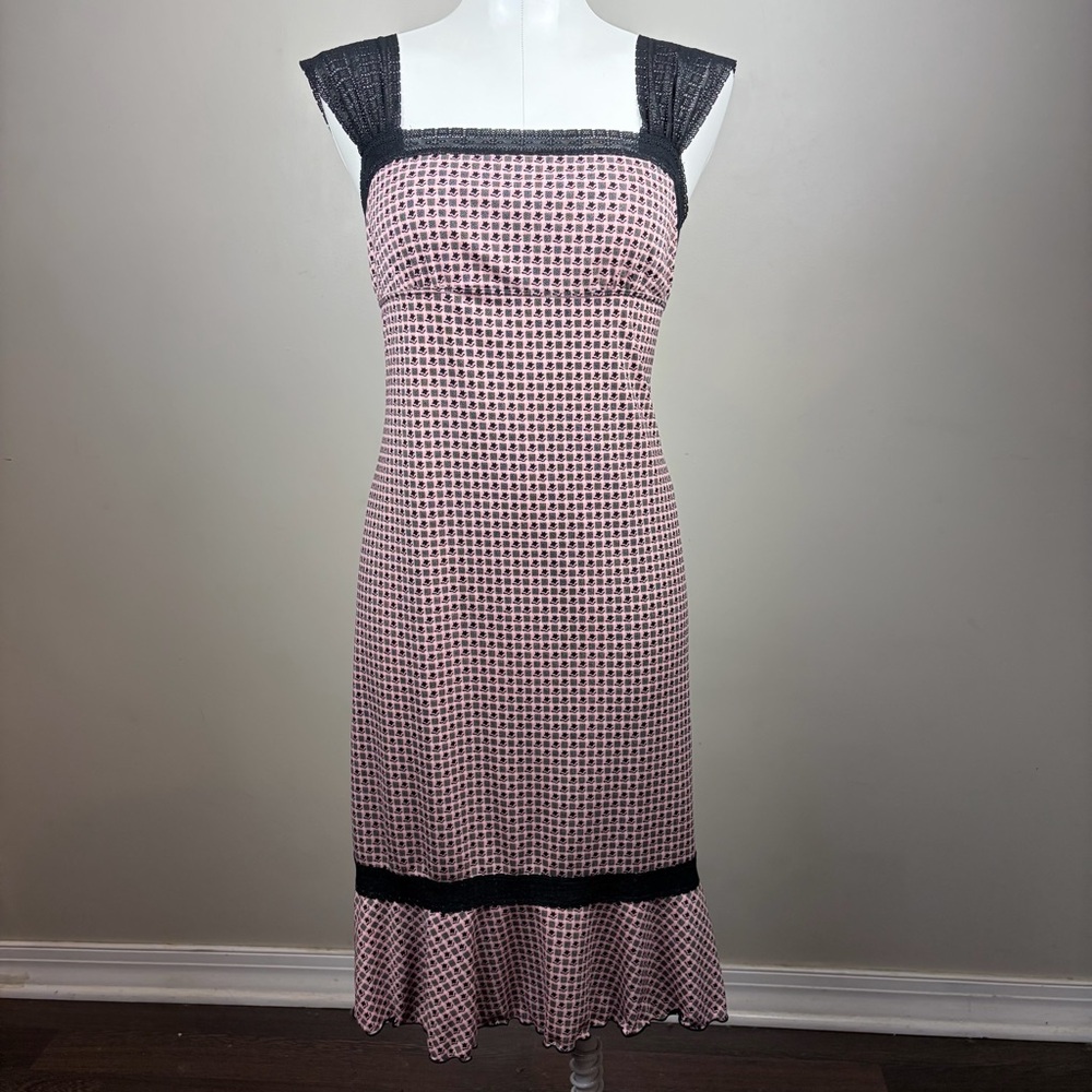Max Studio Vintge 90s Grunge Whimsigoth Pink Knit Midi Dress with Black Accents
